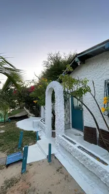 Um jardim no exterior de Residencial dos Freitas