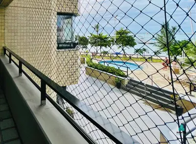 A piscina em ou perto de Golden Flats Beira Mar by Holiday Stays