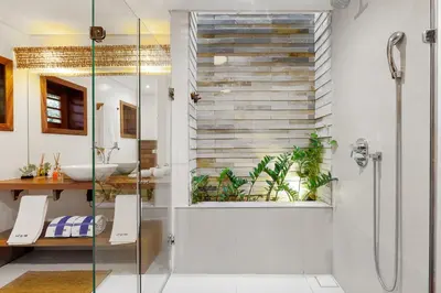Uma casa de banho em Deluxe Villa Luz Do Mar - Suites Privativas