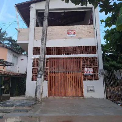 O edifício onde o apartamento está situado