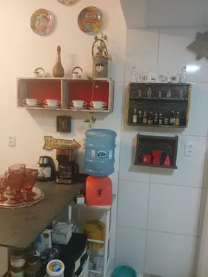 A cozinha ou kitchenette de Aluguel de 1 quarto aconchegante com ar de nostalgia