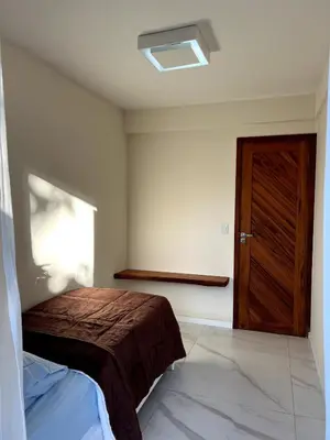 Uma cama ou camas num quarto em Cobertura de luxo de 3 a 4 quartos, 4 a 5 banos, ate 7 p