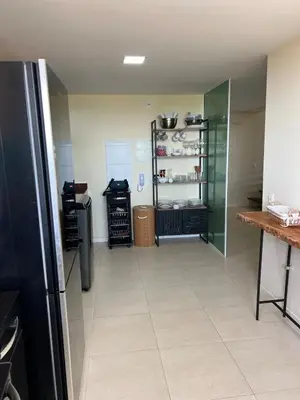 A cozinha ou kitchenette de Cobertura Maravilhosa no Porto Das Dunas