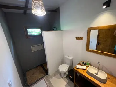 Uma casa de banho em Villa Albergaria Icaraizinho