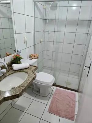 Uma casa de banho em Apartamento de 2 quartos em Fortaleza pertinho da Beira Mar