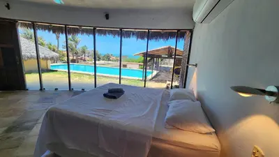 A piscina em ou perto de Chácara Atlântica