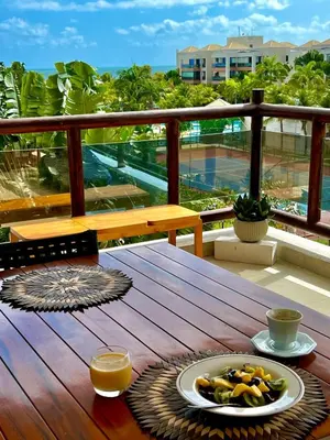 Uma varanda ou terraço em Wai Wai Cumbuco Ocean View Pé na Areia