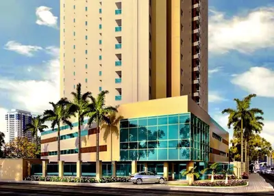 O edifício onde o apartamento está situado