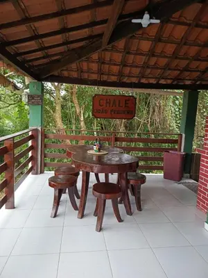 Uma varanda ou terraço em Chalé João Pequeno
