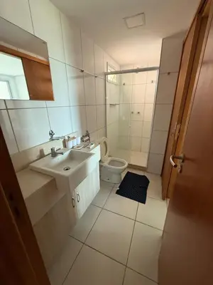 Uma casa de banho em Apartamento Catú lake