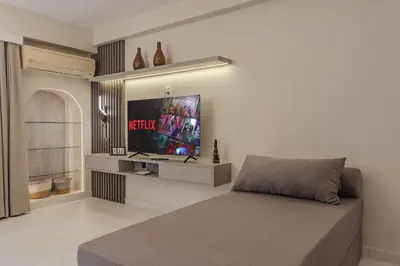 Uma televisão e/ou sistema de entretenimento em Scala Residenza #608 - Fortaleza por Carpediem