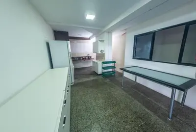 A planta de Quarto no bairro Meireles à 50m da Beira-Mar