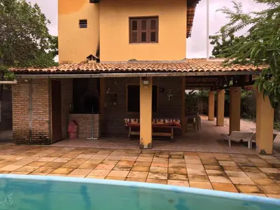 A piscina em ou perto de Casa com piscina Novo Iguape