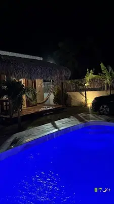 A piscina em ou perto de Moitas Chalés