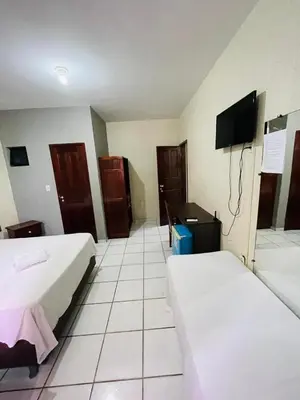 A planta de Netuno Beach suítes econômicas