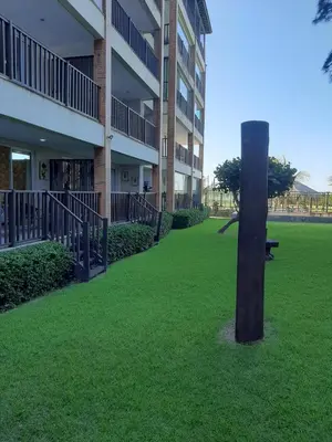 Um jardim no exterior de Beach Living, Pé na Areia, 400 metros do Beach Park