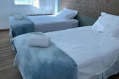 Uma cama ou camas num quarto em BP201 - 2 quartos no Cumbuco, moderno, com vista para o mar por Will