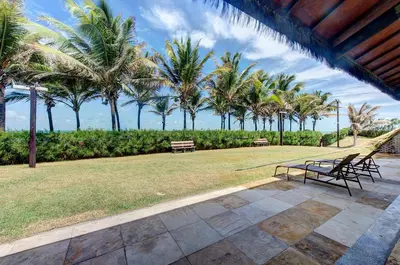 Um jardim no exterior de Scopa Beach #C1-200 - Beira mar por Carpediem
