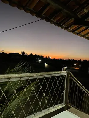 O nascer ou o pôr do sol visto a partir do bed and breakfast
