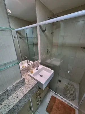 Uma casa de banho em Apto temporada Meireles