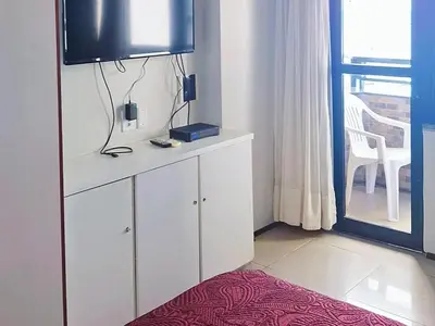 Uma televisão e/ou sistema de entretenimento em Golden Fortaleza