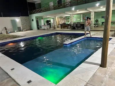 A piscina em ou perto de Rancho M S