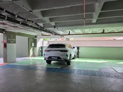 A planta de Studio no 27º andar recém inaugurado no Beach Class Meireles!!!