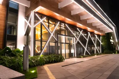 O edifício onde o apartamento está situado