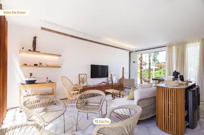 Uma televisão e/ou sistema de entretenimento em Casa com Piscina no Origem Fortim