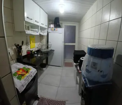 A cozinha ou kitchenette de Apartamento em cond na Praia do Futuro com 2 suítes