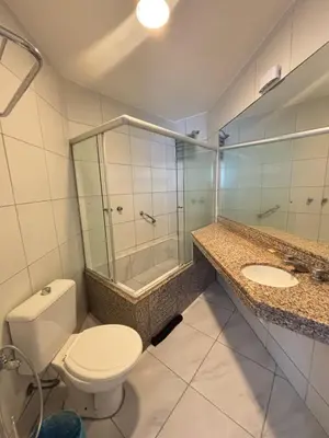 Uma casa de banho em 951A Golden flat Fortaleza