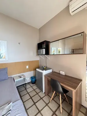 A cozinha ou kitchenette de 951B golden beachfront 27m air tv