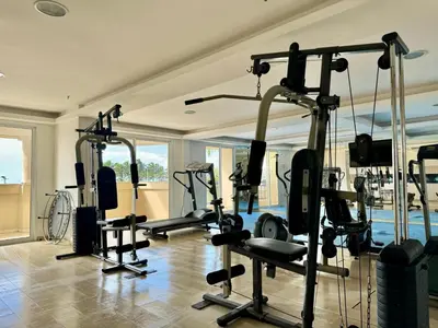 O centro de fitness e/ou as comodidades de fitness de Beach Village 705 - Praia do Futuro - Vista Mar