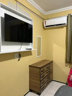 Uma televisão e/ou sistema de entretenimento em No melhor local da praia do futuro em fortaleza