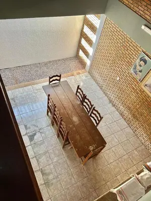 Uma área de estar em Casa Porto das Dunas, Aquiraz