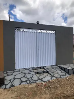 O edifício onde o apartamento está situado