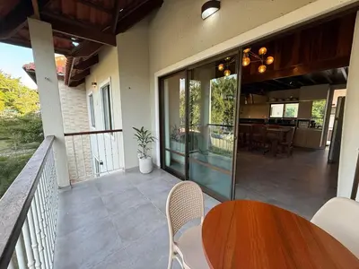 Uma varanda ou terraço em Montserrat em Guaramiranga, Ap 10