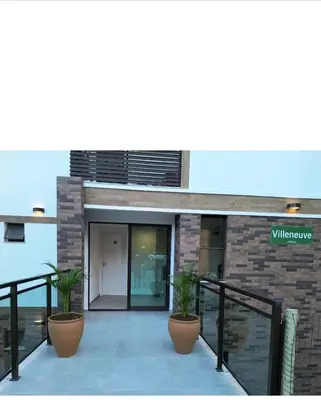 A fachada ou entrada de apartamentos vila neuve