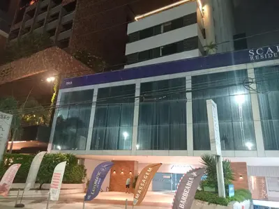 Uma área de estar em Ed Scala Residenza na Beira-mar em Fortaleza