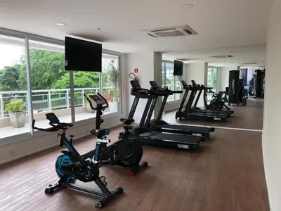 O centro de fitness e/ou as comodidades de fitness de Studio compacto no Cocó - One Milenio