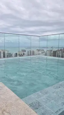 A piscina em ou perto de Studio moderno e completo Perto da Av, Beira Mar