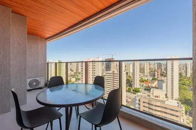 A planta de Beach Class Meireles Housi by Carpediem