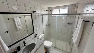Uma casa de banho em Amplo Apartamento com 3 Quartos em Fortaleza