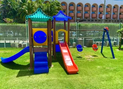 A área de jogos para crianças em VG FUN 413 Praia Futuro Vista Mar Pé na Areia 2 quartos 2 wcs Imob Temporada