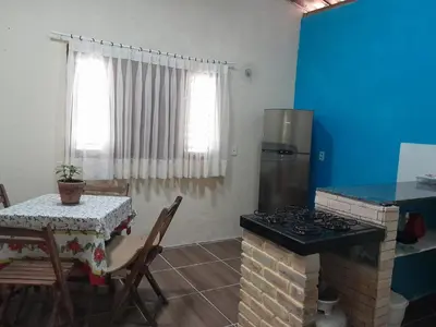A cozinha ou kitchenette de Chalé Primavera