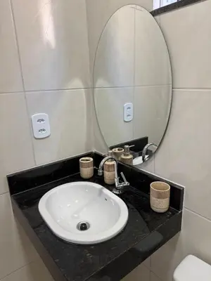 Uma casa de banho em Residencial Portela 08C