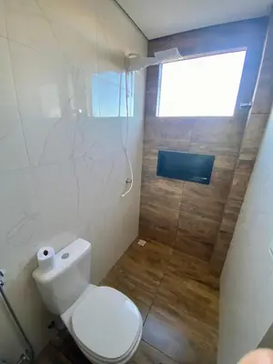 Uma casa de banho em Casa Alvorada