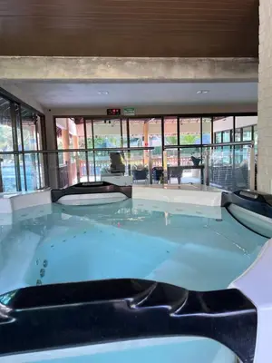 A piscina em ou perto de CUMBUCO do VG Sun