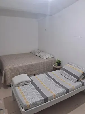 Uma cama ou camas num quarto em Ellen2000
