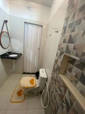 Uma casa de banho em Flat flecheiras